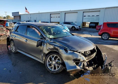 2015 Nissan Sentra S z USA, uszkodzony, nr VIN 3N1AB7AP0FY301923